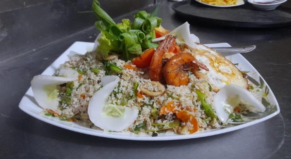 Capital Regency image 19