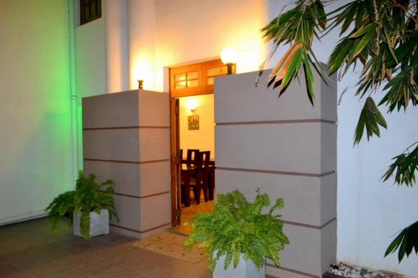 Capital Regency image 27